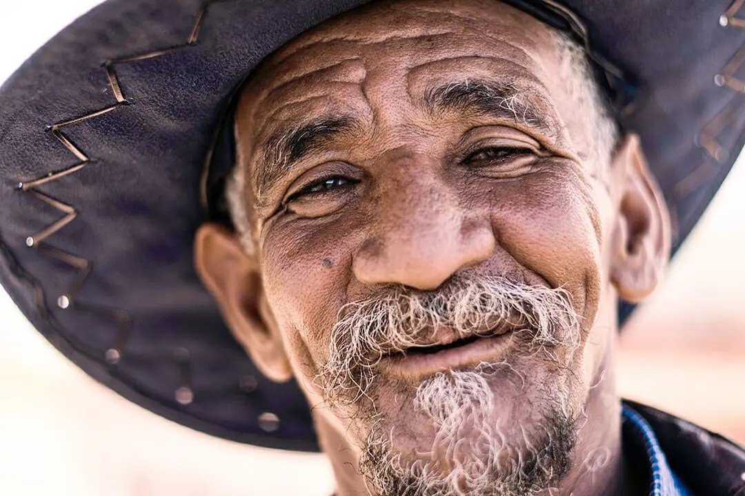 How Old Is Light Yagami in Steins Gate?